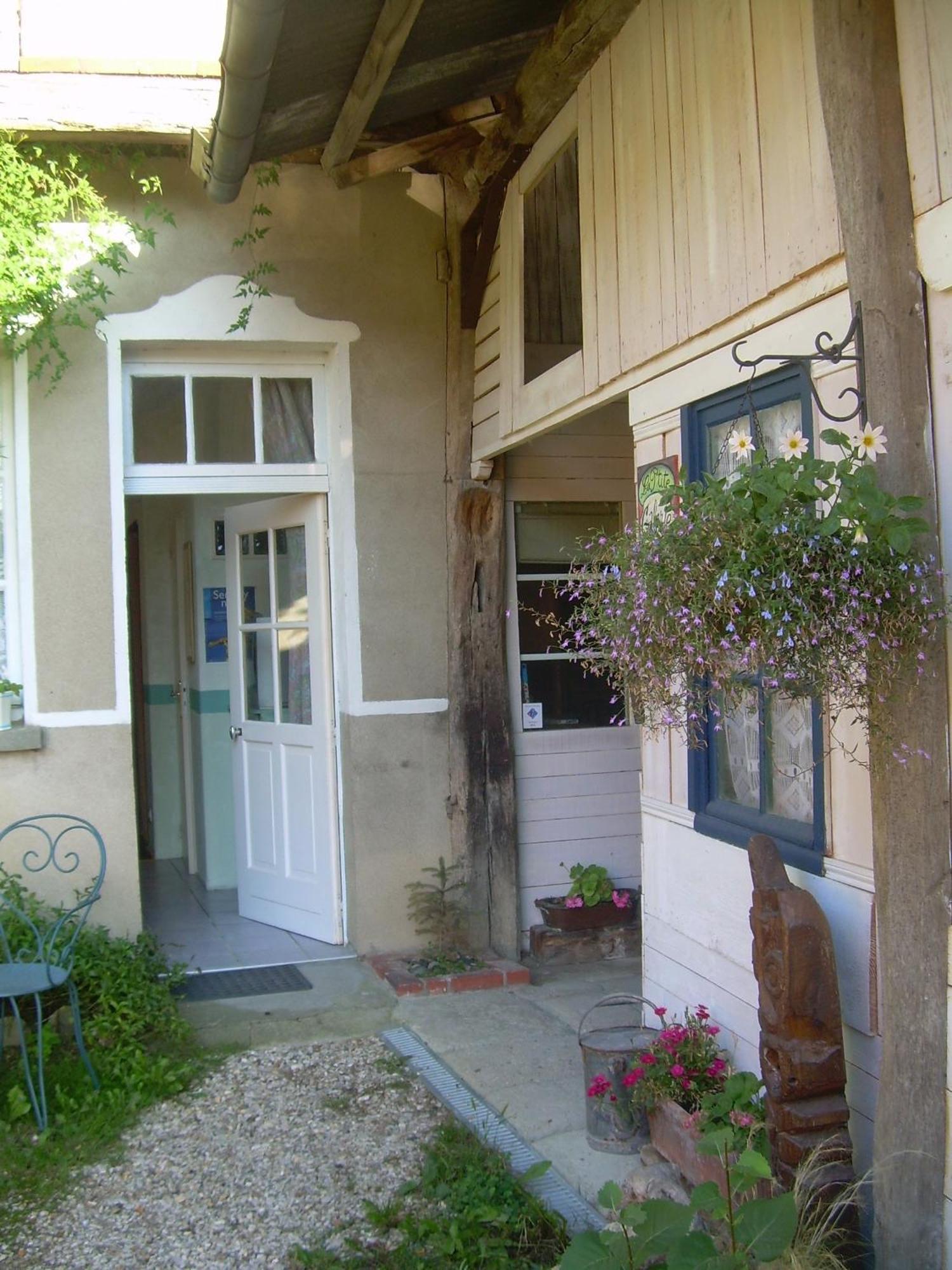 Bed and Breakfast Ferme De L'Art Rural Et Populaire Maillot Exteriér fotografie